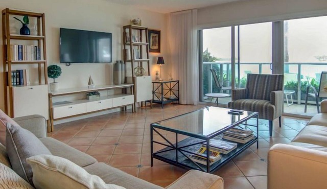 2Bedroom-2Bathroom Canal Front with Terrace. Walk to Bal Harbour Beach