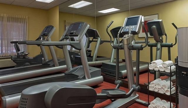 3 Pet Friendly Units! with Onsite Pool | Near Pirate’s Cove Adventure Golf in Duluth