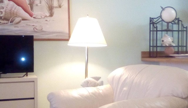 30A Poolside condo~1st floor~Beach Access 200 yds~Perfect Seagrove location~WiFi