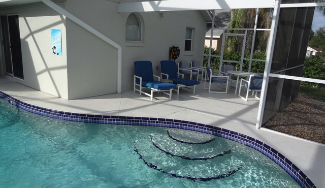4 bed Pool Home Close to Disney Pool Home