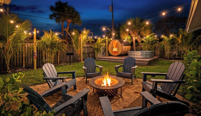 5-bedroom with Sauna - Pool - Gym - Theatre - Game Room - Firepit - Putt Putt