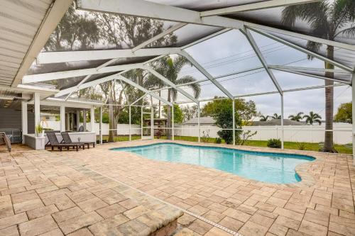 6 Mi to Legoland: Retreat w/Pool & Fenced Yard