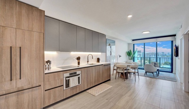 72 Park - Miami Beach by Nomada