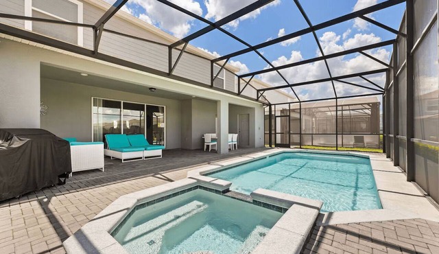 8BR Luxury Villa, Disney, Pool, Spa & Game Room - Sleeps 18