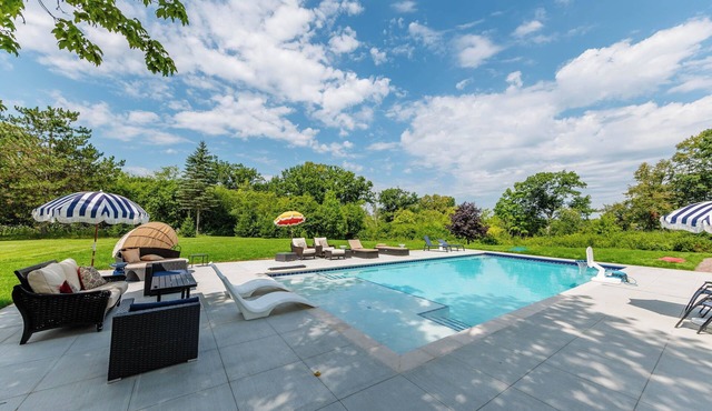 A Rustic Retreat w Heated Pool in Mequon
