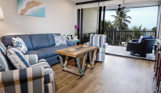 A409 Moon Bay - Stunning fully remodeled 2 bedroom condo