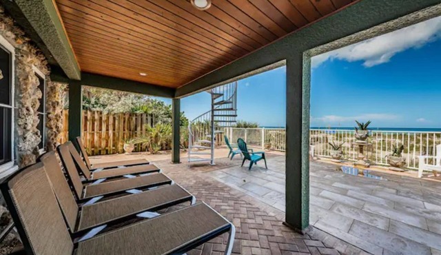 Amazing Beach Views! Magical Sunsets! 4 separate units for the price of one! in Indian Rocks Beach