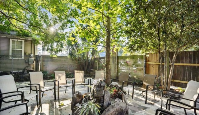 Amazing Courtyard! Perfect 5br near Frenchmen in New Orleans