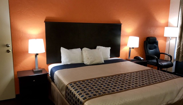 American Inn in Anniston