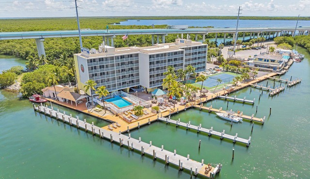 Anchorage Resort & Yacht Club