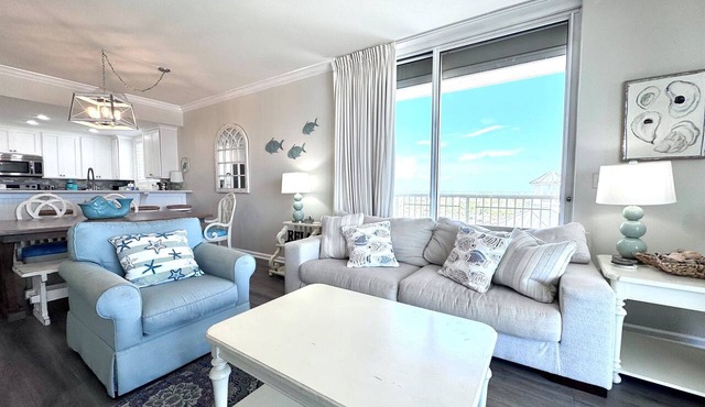 Beach Club 701 Right on the Beach! Corner Condo, Direct Gulf Views! Pool, WIFI