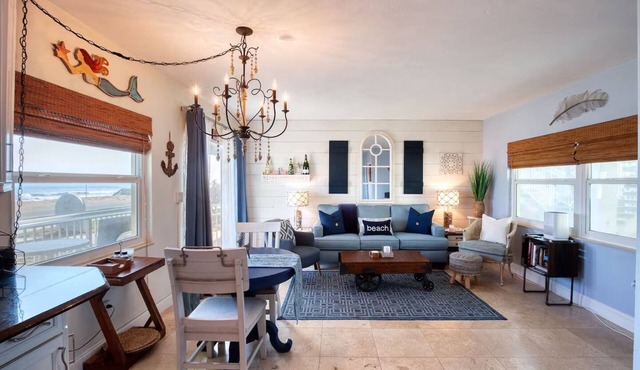 Beach Escape with Never Ending Views and Direct Beach Access in Ormond Beach
