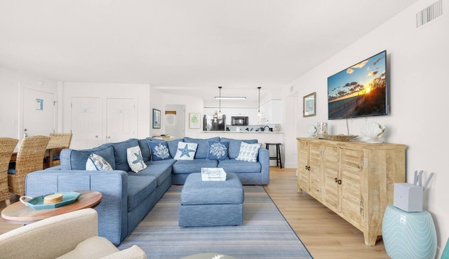 ✨Beach Front Corner Unit-Community Pool-3BR Starboard Village 412✨