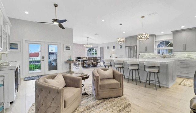 Beachside Bliss – Walk to Beach + Pool + Dock