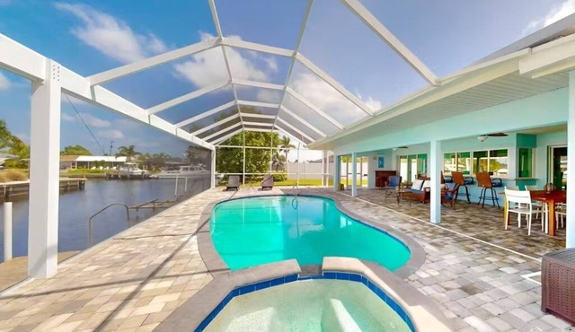 Beautiful pool home on waterfront near river, snowbird long term rates offered