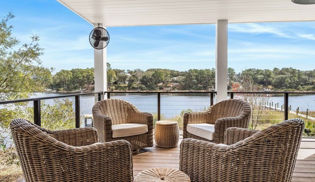 Bella Vista - A Quiet Lakeside Escape on 30A