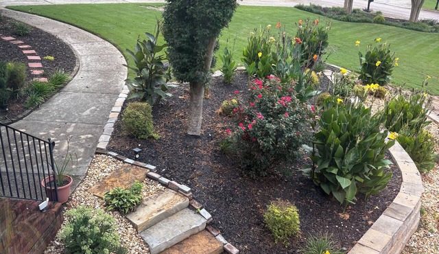 Big exhale … chill! Bedrooms are upstairs, everything else is down. Enjoy! in Braselton