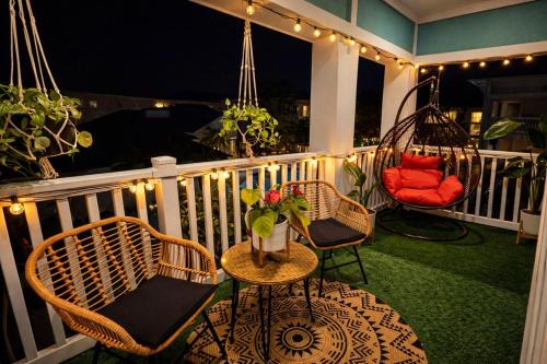 Boho Boutique Retreat - Pool - Gym - Private Patio
