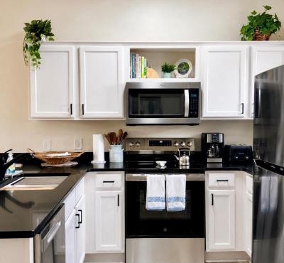 Brand New! Bright & Cozy Family Getaway by Disney!