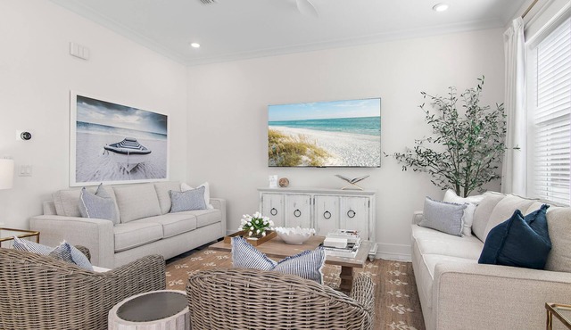 Brand NEW Rental Across from Lagoon Pool + Big Chill