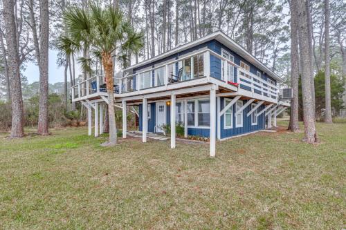 Carrabelle Retreat w/Boat Dock + Views of Gulf!