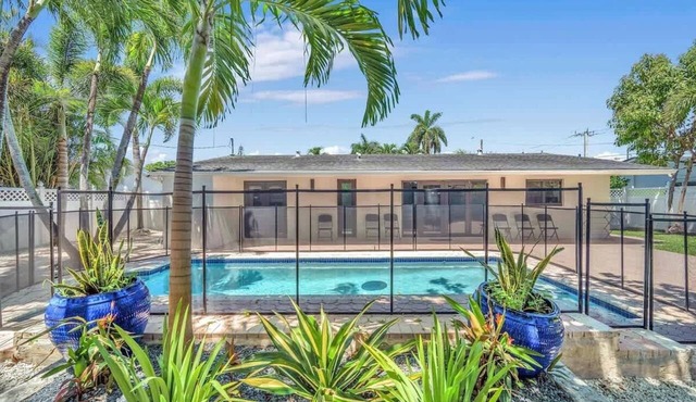 Casa Mimosa Family Tropical Oasis with Pool