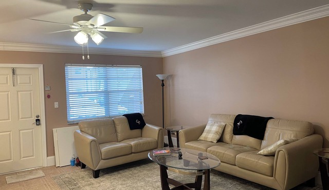 Charming 2-bedroom condo in wonderful Stuart in Stuart