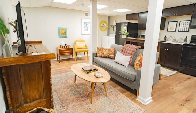 Charming 2 Bedroom - minutes to Samford/UAB! in Birmingham