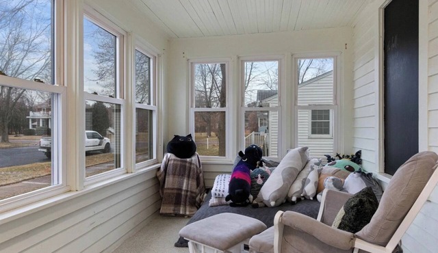 Charming 2-bedroom house in pleasant Port Edwards with WiFi, AC in Port Edwards