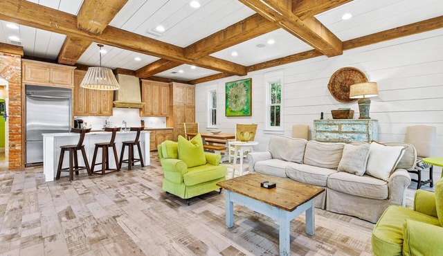 Charming Retreat Just Blocks to Beach