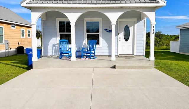 Chasing Ray's 2-bedroom, 2-Bath cottage in beautiful Mexico Beach with AC in Mexico Beach
