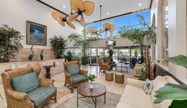 Chic Coastal Getaway: Close to Naples Beach! 2 Accommodations w/Pool Access!