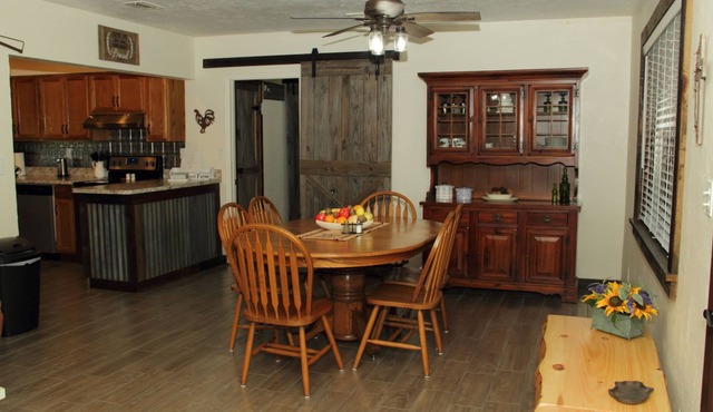Come Live on the farm in Starke
