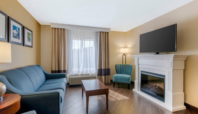 Comfort Suites Lady Lake - The Villages