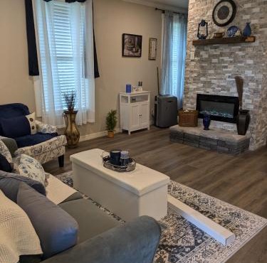 Country side house with with cozy 3 bedrooms and 2 bath
