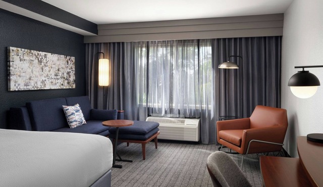 Courtyard by Marriott Fort Myers I-75/Gulf Coast Town Center
