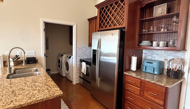 Cozy 1-bedroom 1 bath in Clermont Fl guest house, Wheelchair accessible