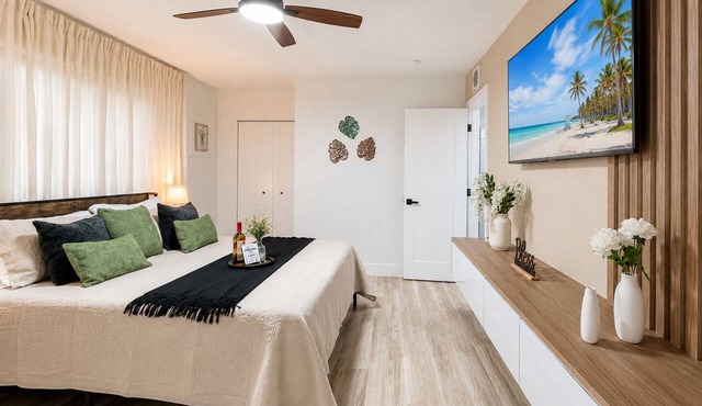 Cozy Apartment , Air Conditioning , King Bed , Free Parking