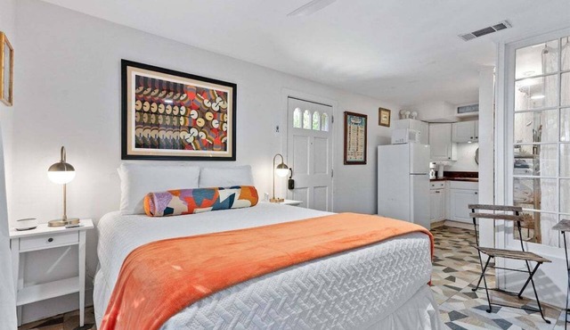 Cozy Studio/Sleeps 2/Mins to DT and Tybee/Outdoor Patio in Savannah