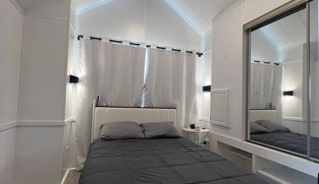 Cozy Tiny Mobile Home Near Disney
