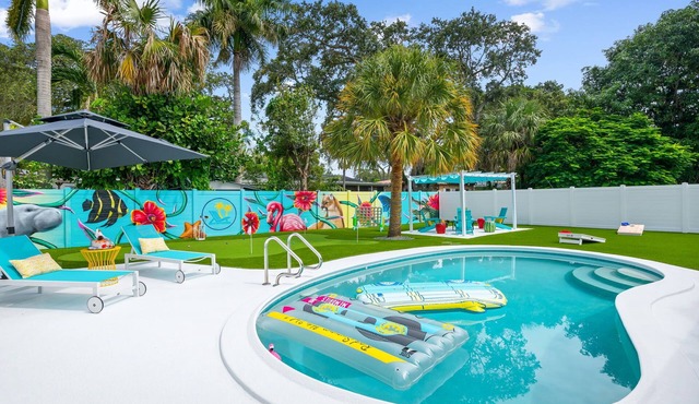 CruisePort🚢MiniGolf⛳️BBQ🍔Pool👙FirePit🔥FLL✈️