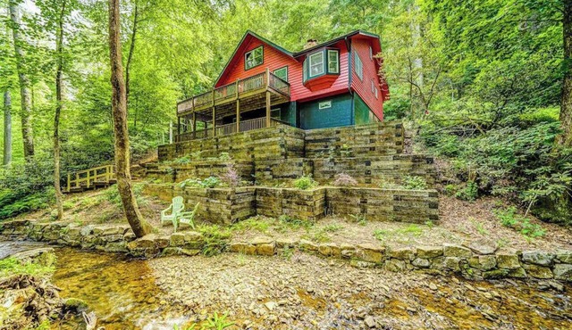 Dancing Waters Retreat in Blairsville