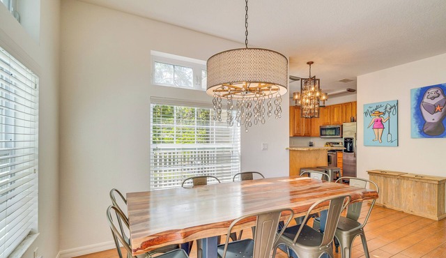 Decks, Docks & Kayaks: Waterfront Homosassa Gem