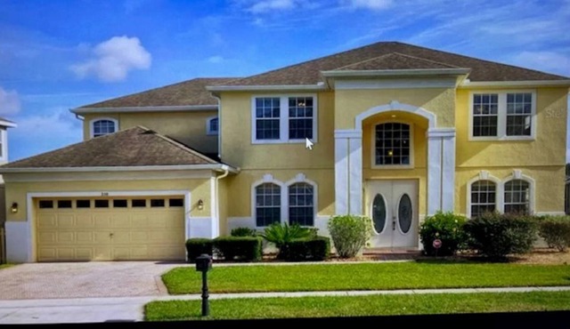 Disney World & Golfers Dream Highlands Reserve 7 bedroom with large pool & spa.
