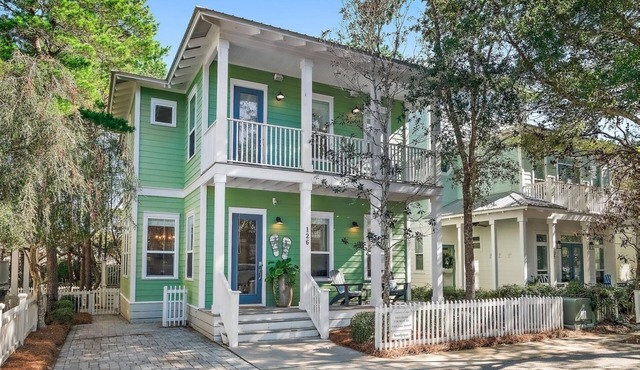 Dog-Friendly Home with Community Pools in Santa Rosa Beach