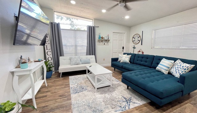 Downtown Cozy Corner