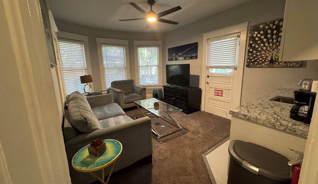 Downtown Lake Eola Historic House 1 OR 2 BED