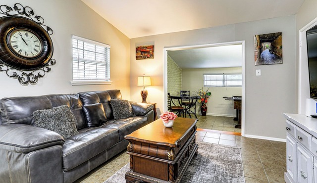 Eacy Access to LSU & Dtwn: Baton Rouge Retreat in Baton Rouge