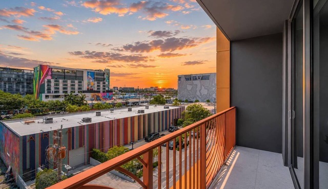 Elegant 1BR | Pool, Spa, Gym | Miami Arts District