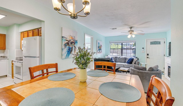 Emerald Coast Home: Outdoor Entertainment Area!